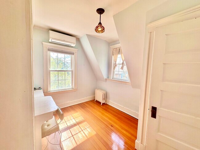 94 Florian St, Jamaica Plain, MA 02130 - photo 2