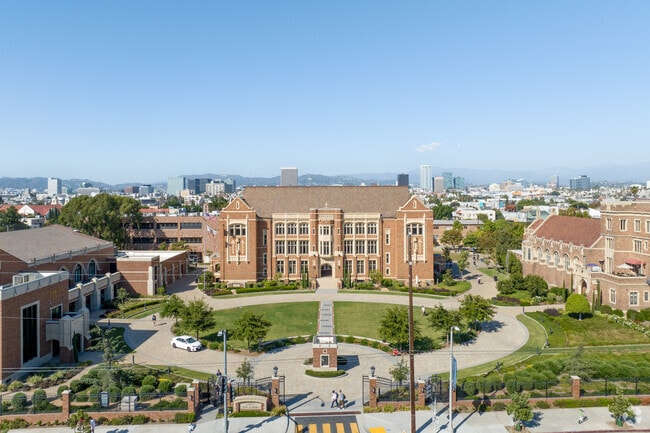 Loyola High School serves the High School students of the Pico Union area of Los Angeles, Ca.
