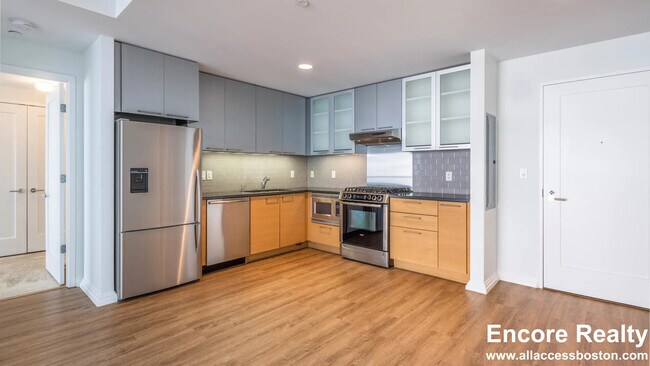 285 Third St unit 308, Cambridge, MA 02142 - photo 7