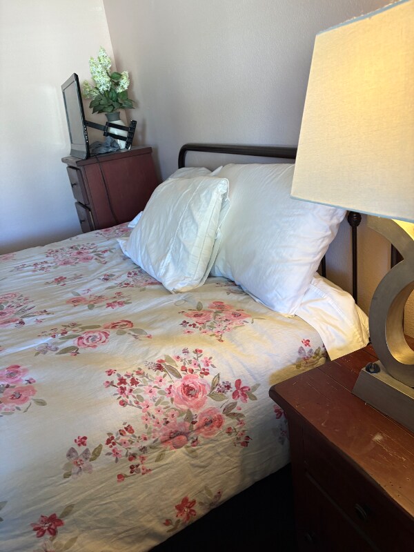 35887 Lourdes Dr, Winchester, CA 92596