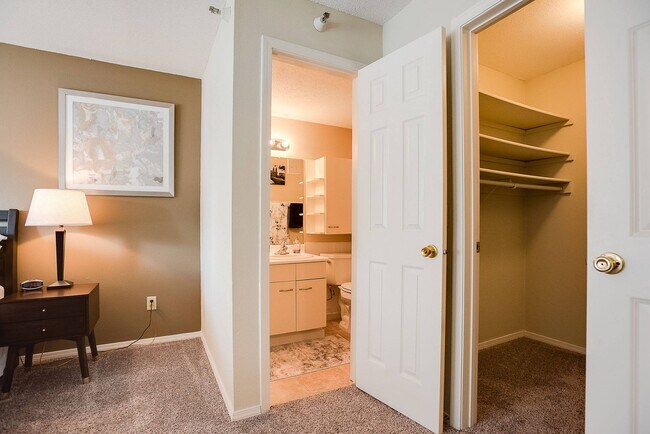 Springbrook, Fridley, MN 55432 - photo 6