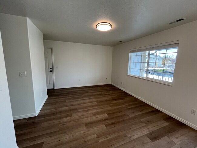 1063 W 1360 S, Orem, UT 84058 - photo 5