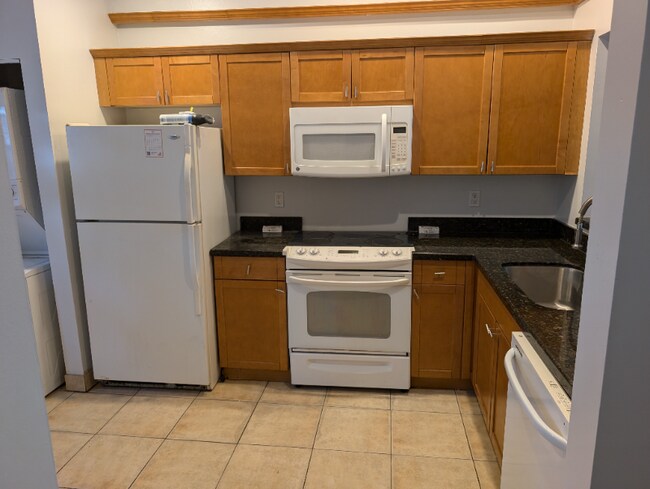 Townhomes for Rent in 33313 - Homes.com