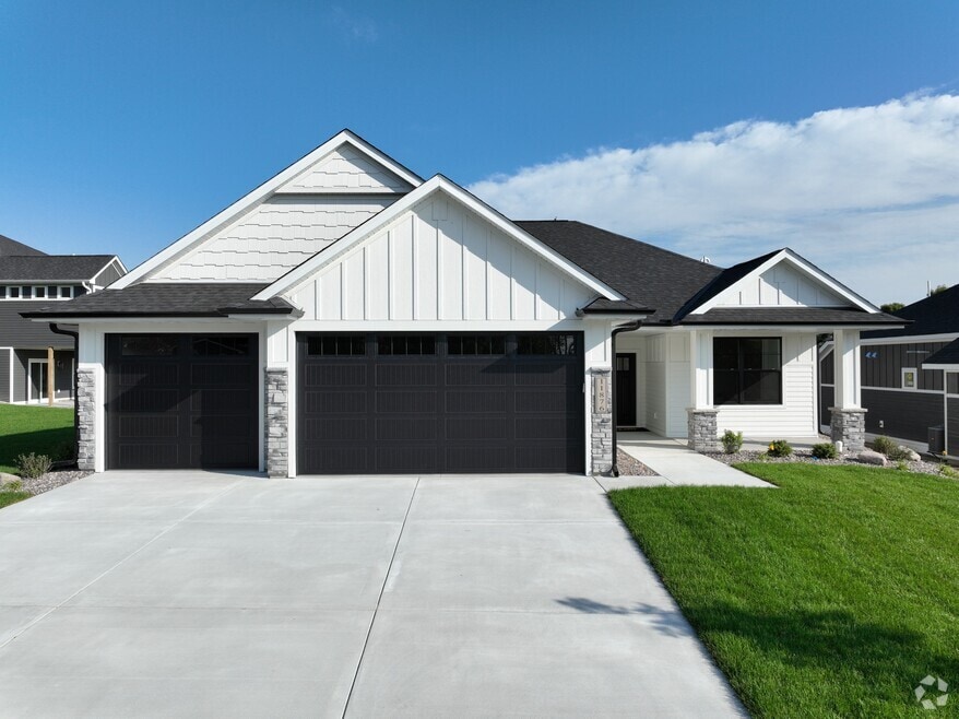 11876 38th Cir NE, Saint Michael, MN 55376 - photo 2