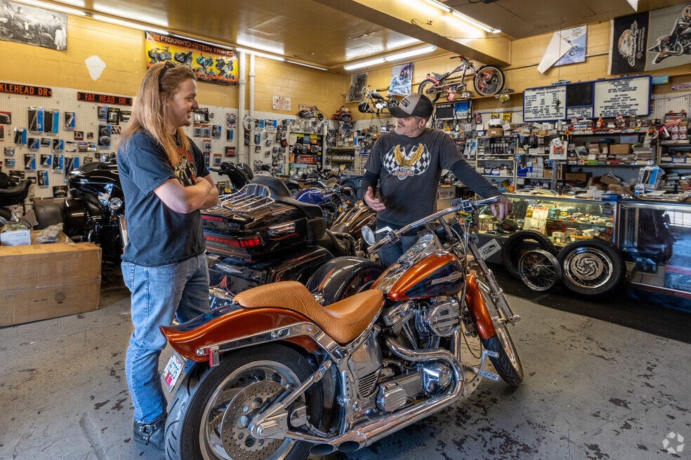 Hunter_562030_JK_062525_V1