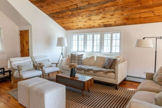 21 Abbey Rd Unit ID1241292P, Mount Tremper, NY 12457