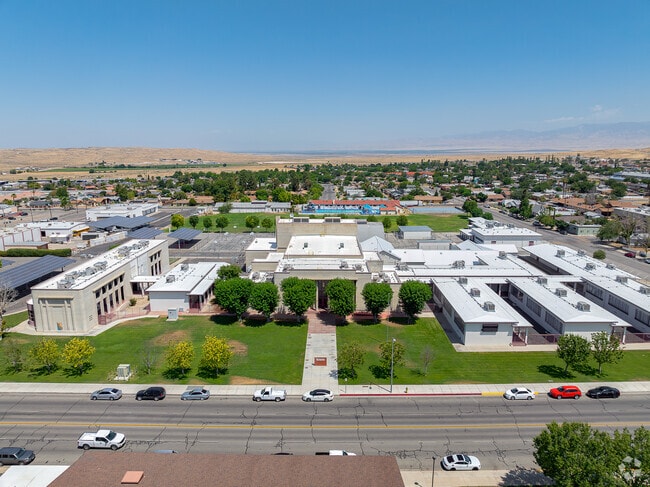 Lincoln Junior High School offers a sprawling campus when viewed from above.