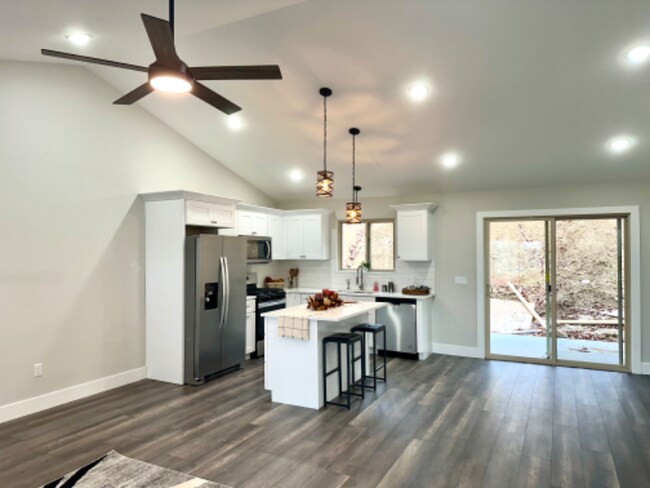 1966 Burning Bush Ct, Adrian, MI 49221 - photo 5