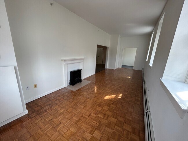 79 Bramhall St unit 4A, Portland, ME 04102 - photo 5