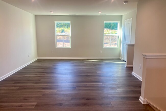 27 Fieldcrest Alley Aly, Blackwood, NJ 08012 - photo 5