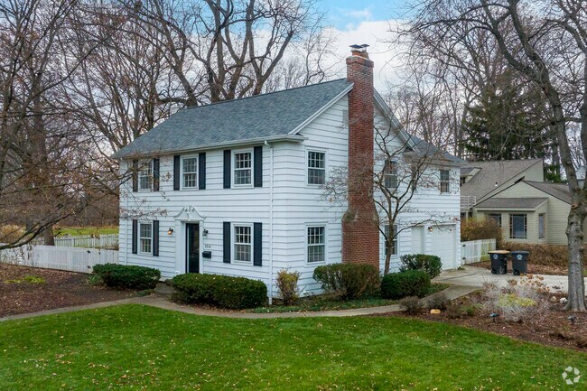 Colonial Revivals can be found in the Irvington Park neighborhood.