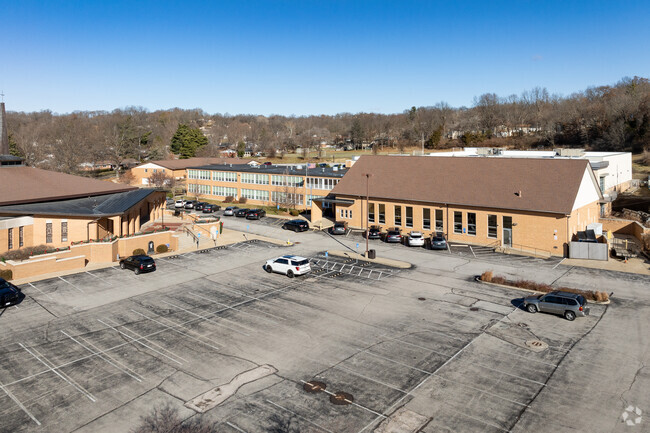 St. Paul School in Fenton, MO is a parish school offering Catholic education.