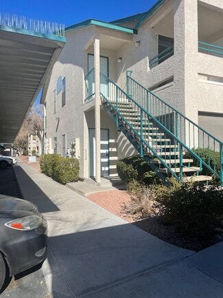 5121 Lindell Rd, Las Vegas, NV 89118