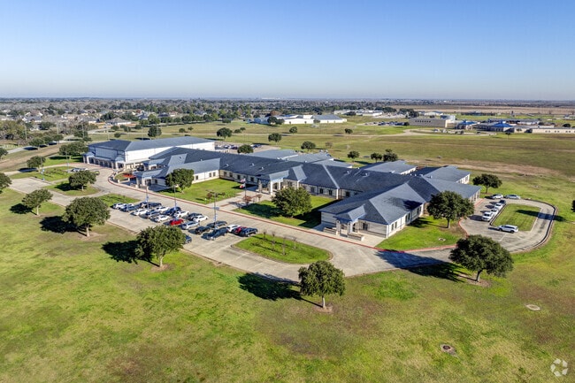 Royal Elementary in Sealy, TX, is a hub of education amidst the Texan charm.