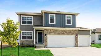 3017 Sweetwater Dr, Des Moines, IA 50320