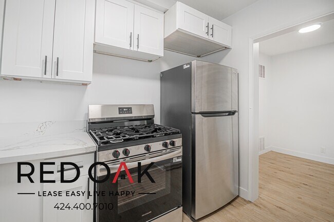 812 Westbourne Dr unit 1, West Hollywood, CA 90069 - photo 4