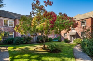 1640 NE Irving St, Portland, OR 97232