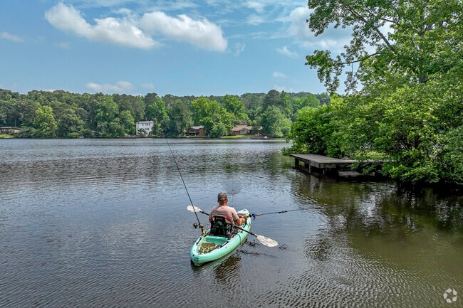 Mountain Park residents love a beautiful day on the water.