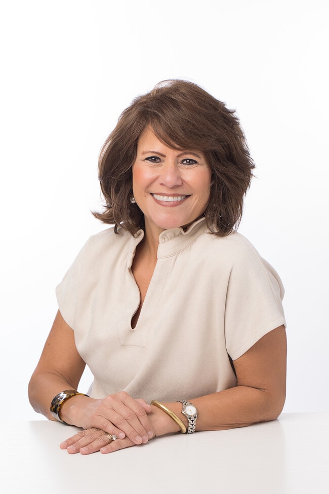 Dena Jackson Pearce