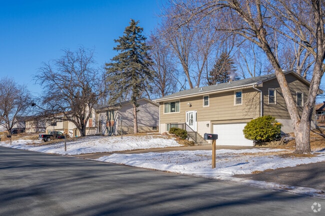 Split-level homes are prevalent in the Civic Center neighborhood.