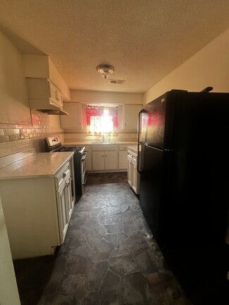 944 Alice Ave, Memphis, TN 38106