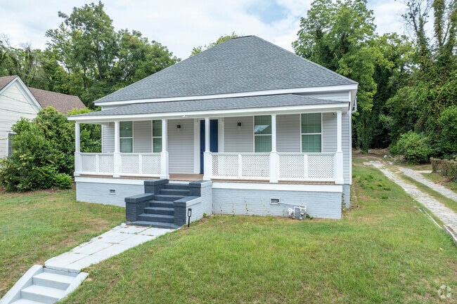 Some of East Macon's move-in ready homes provide a seamless blend of history and modern comfort.