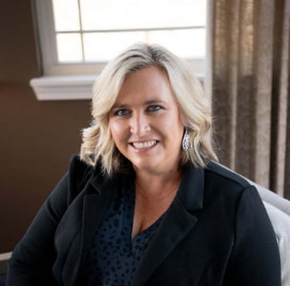 Rashelle Howe