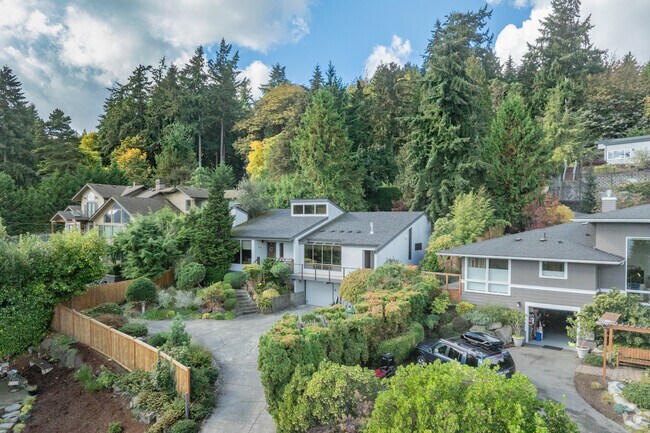 Appleton features a wide variety of architectural styles.