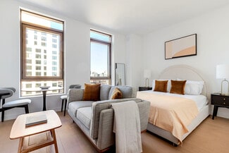 482 Kent Ave Unit FL16-ID2132, Brooklyn, NY 11249
