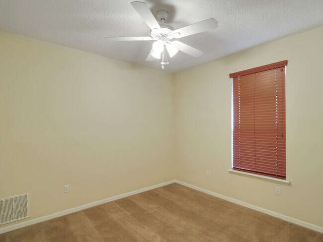 3691 Blue Wing Ct, Orange Park, FL 32065 - photo 6