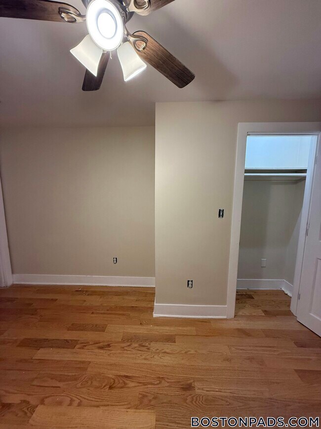 2 Buckingham St, Hyde Park, MA 02136 - photo 6