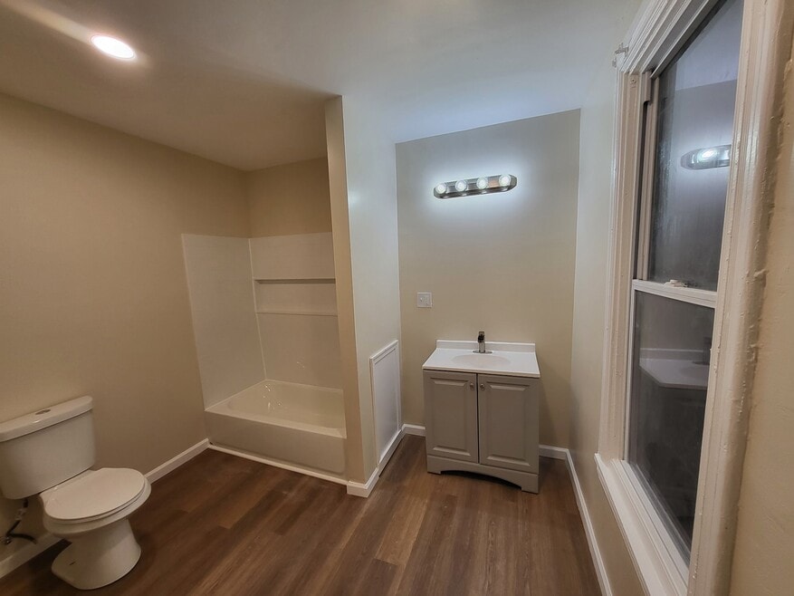 1313 W Rush St, Philadelphia, PA 19132 - photo 1