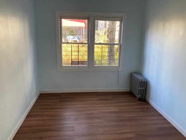 3054 Barker Ave unit 2, Bronx, NY 10467 - photo 7