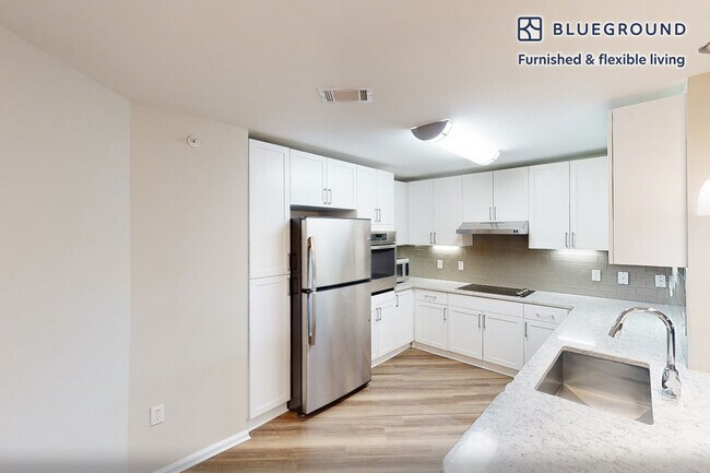 160 Boylston St unit FL4-ID5495A, Chestnut Hill, MA 02467 - photo 7