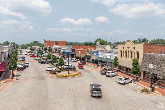 A look down the town of Barnesville, GA main street with it's many shops and restaurants for residents.