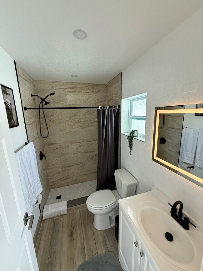 1213 NW 4th Ave, Fort Lauderdale, FL 33311 - photo 5