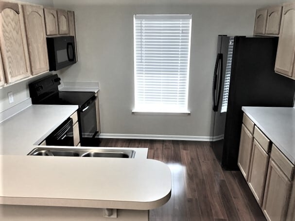 56 Sandy Pointe Dr, Bluffton, SC 29910 - photo 2