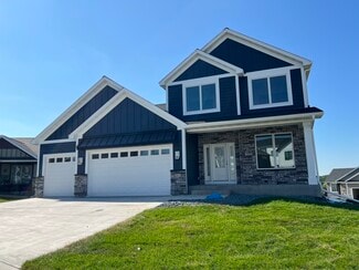 2652 Century Pine Ln NE, Rochester, MN 55906