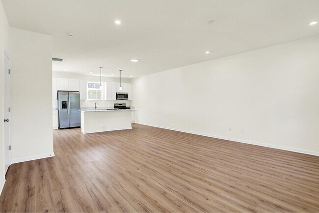 8520 Goldfinch Rd, Brownsburg, IN 46112 - photo 4