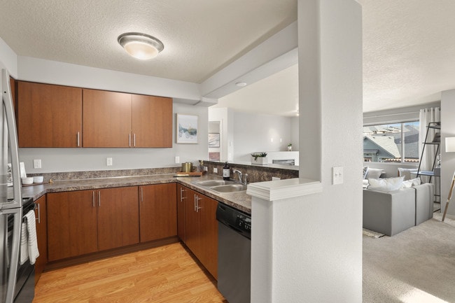 Cedar Falls, Portland, OR 97229 - photo 6