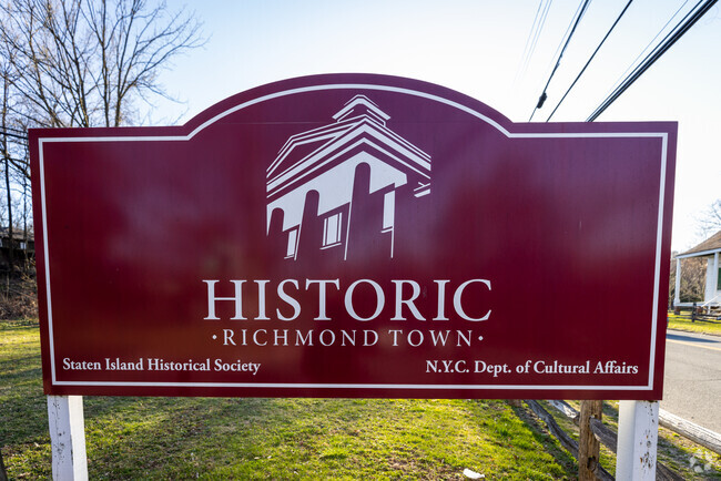 Historic Richmond Town is a fun experience for Lighthouse Hill families to enjoy.