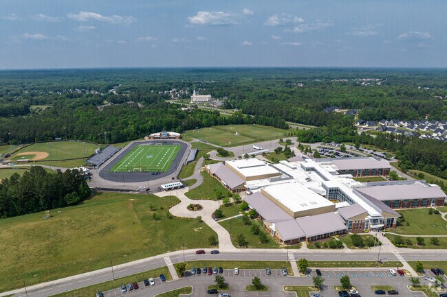The large campus of Glen Allen High Schools sits adjacent to Innsbrook.
