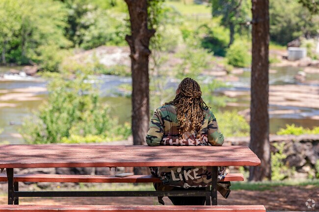 Towaliga Shores residents can spend tranquil afternoons in peaceful reflection by the gently rolling falls of High Falls Lake, surrounded by the soothing sounds of cascading water.