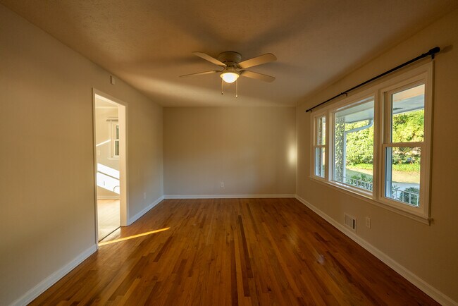 4698 Garrett Dr SW, Mableton, GA 30126 - photo 7