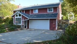 7310 Friendship Ln, Middleton, WI 53562