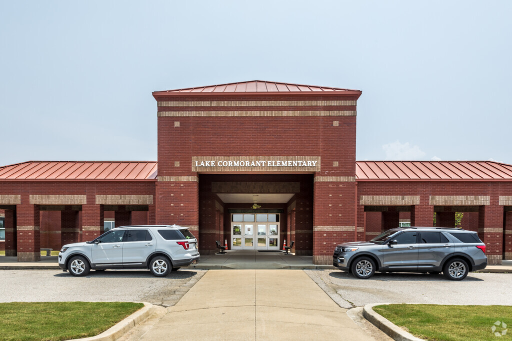 Lake Cormorant Elementary School is a public school serving Desoto County students.