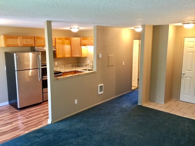 200 SW Florence Ave unit I8, Gresham, OR 97080 - photo 3