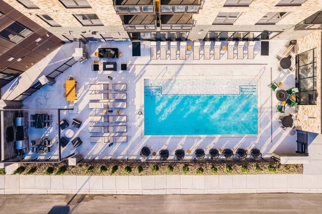 Darby at Briarcliff, Kansas City, MO 64116 - photo 6