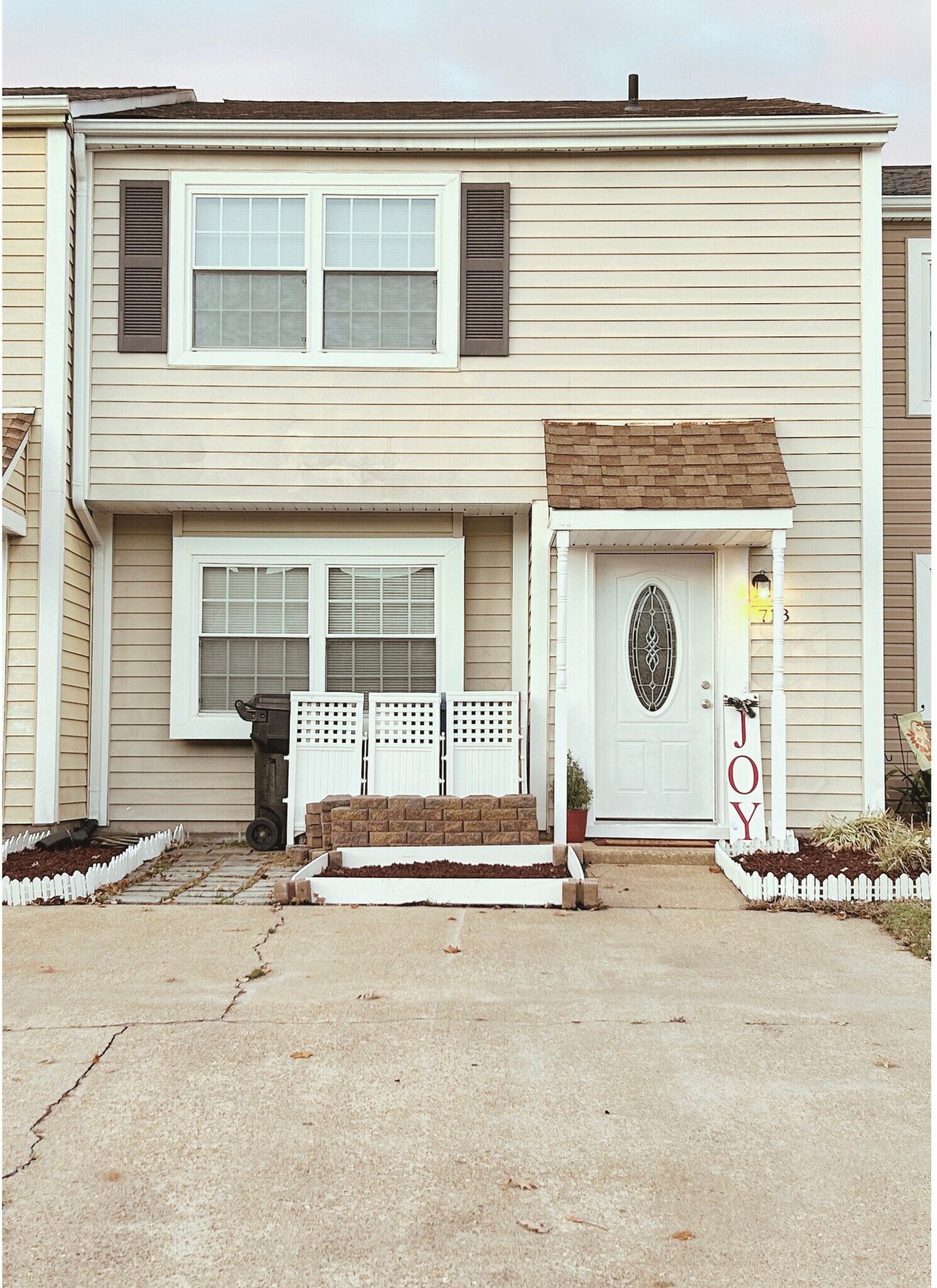 718 Spence Cir, Virginia Beach, VA 23462 - photo 1