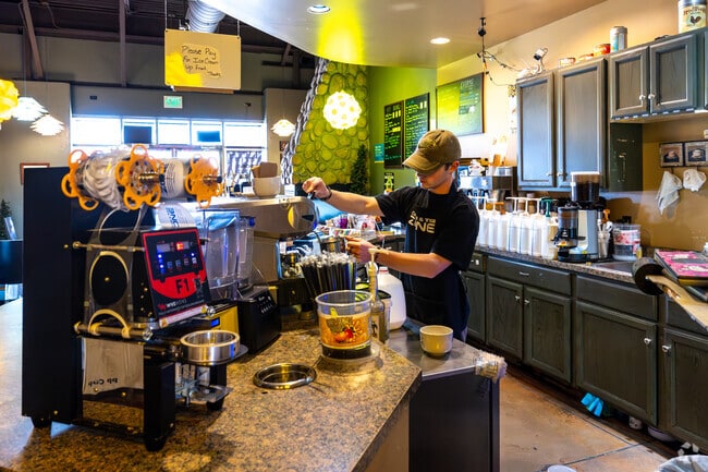 Enjoy drinks at the Coffee & Tea Zone in Trailridge.